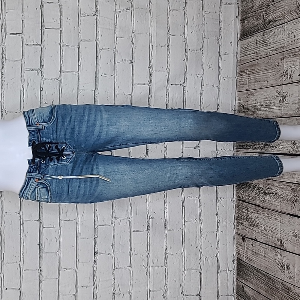 Blank NYC Skinny Classique Shoe String Lace Up Low-Rise Crop Ankle Denim - NWT